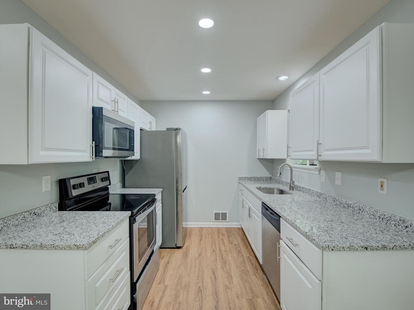11752 Sidewinder Lane photo 15