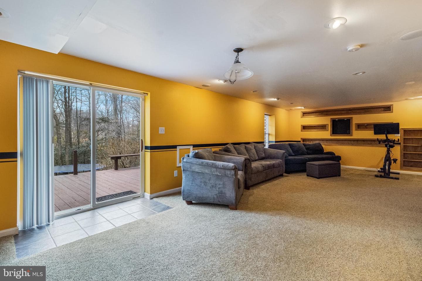933 Morello Way photo 44