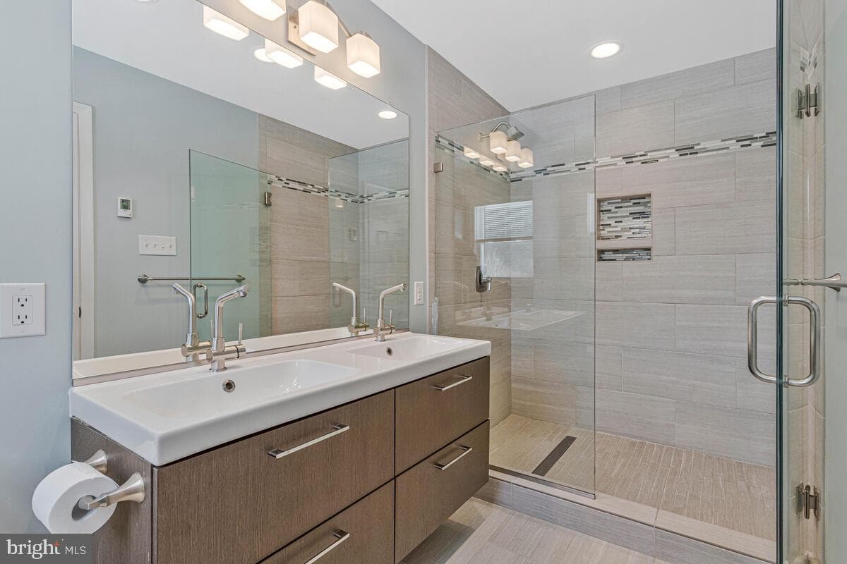 8637 Saint Andrews Drive photo 17