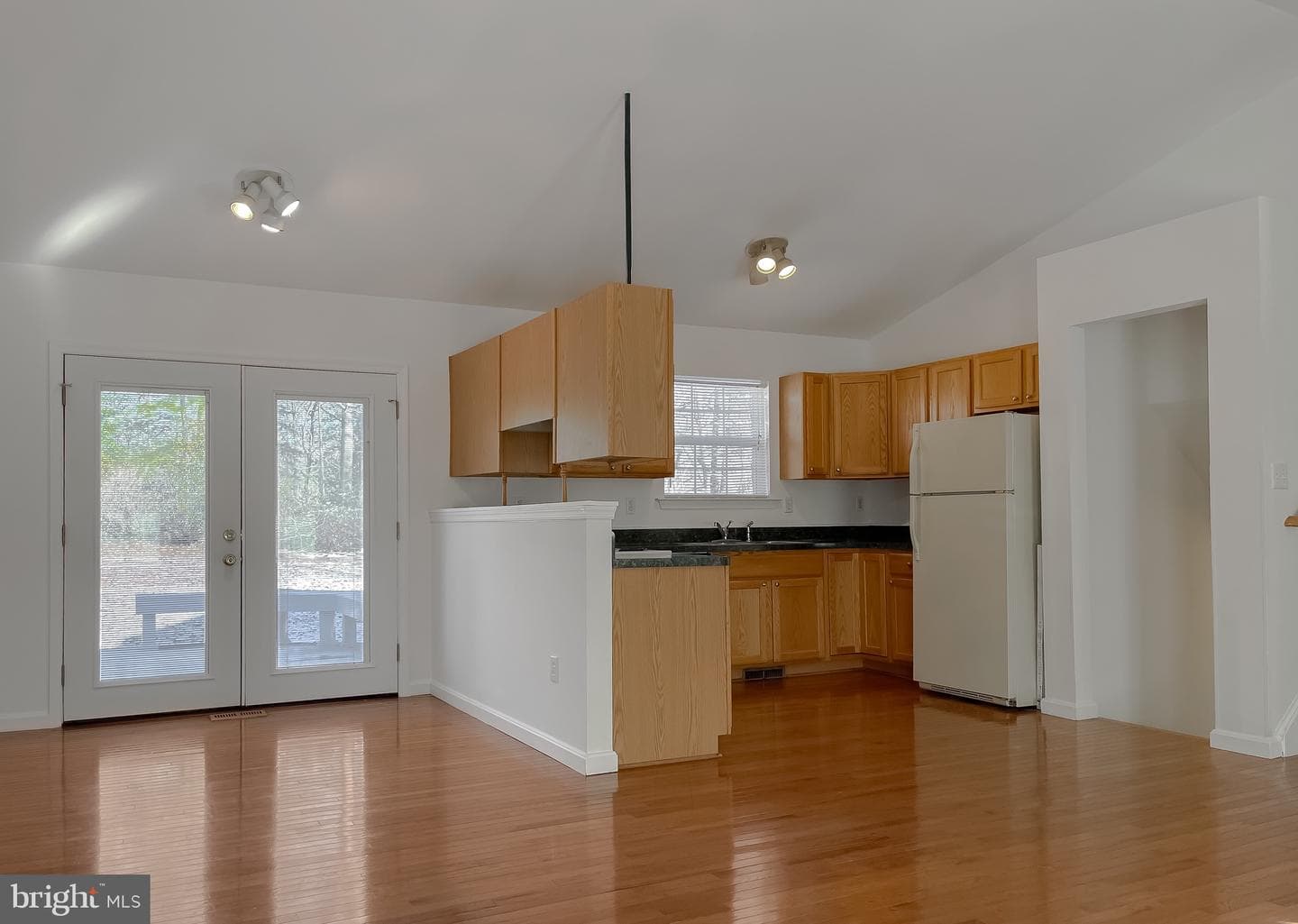 3570 Kelsey Way photo 4