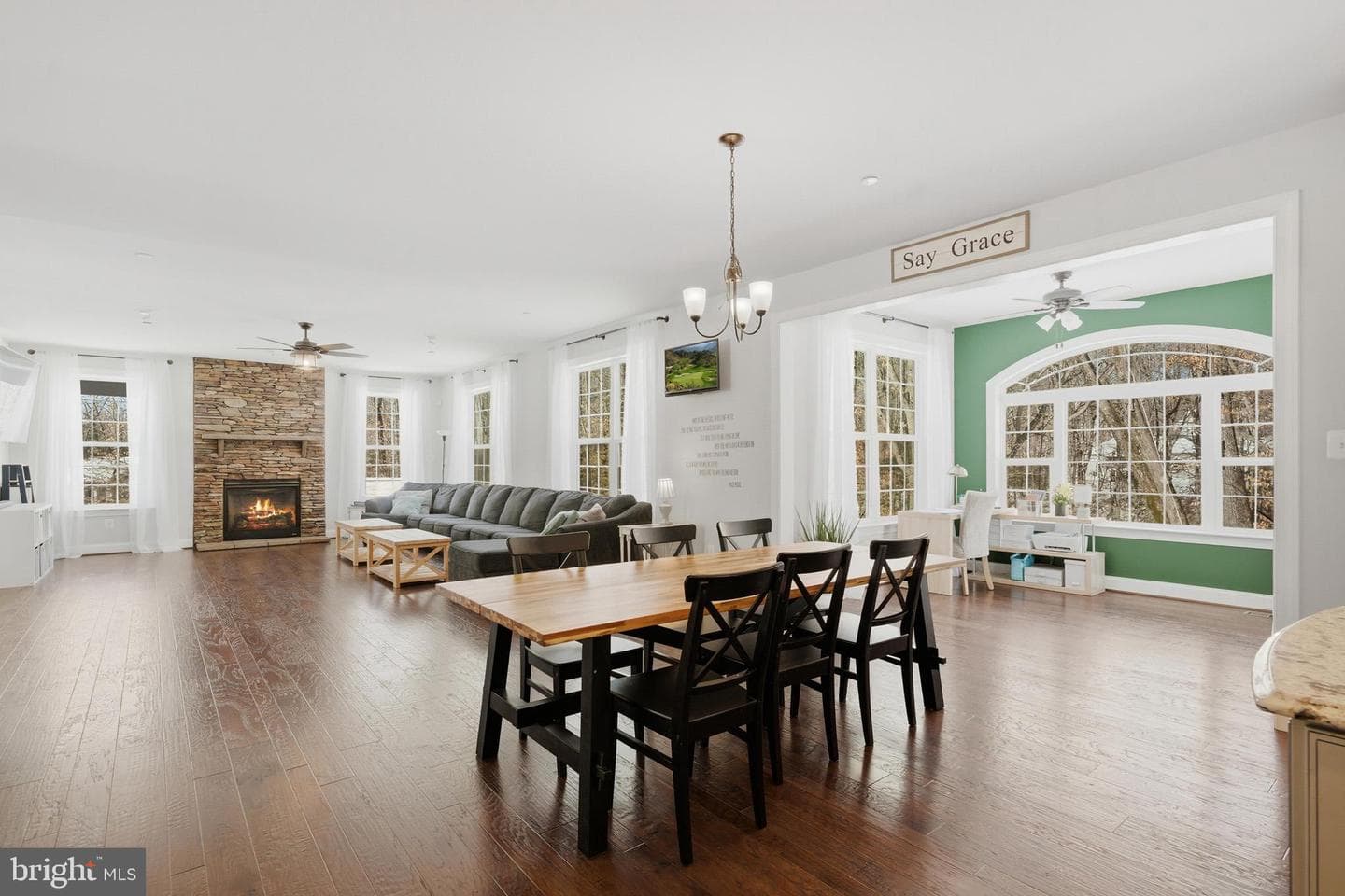 241 Oakland Hall Road photo 15