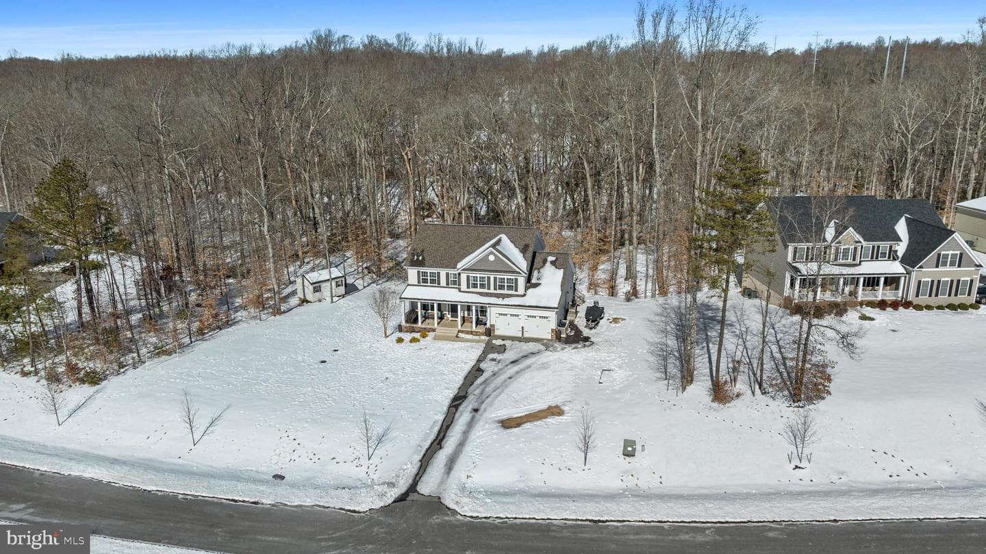 241 Oakland Hall Road photo 3