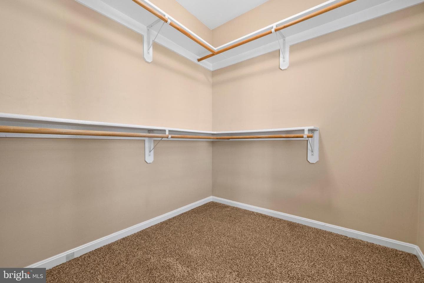 8229 Bayside Road photo 35