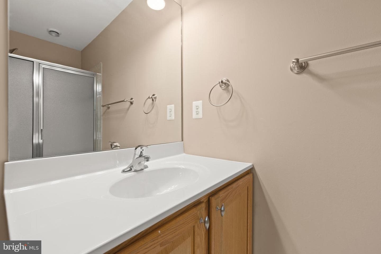 8229 Bayside Road photo 41