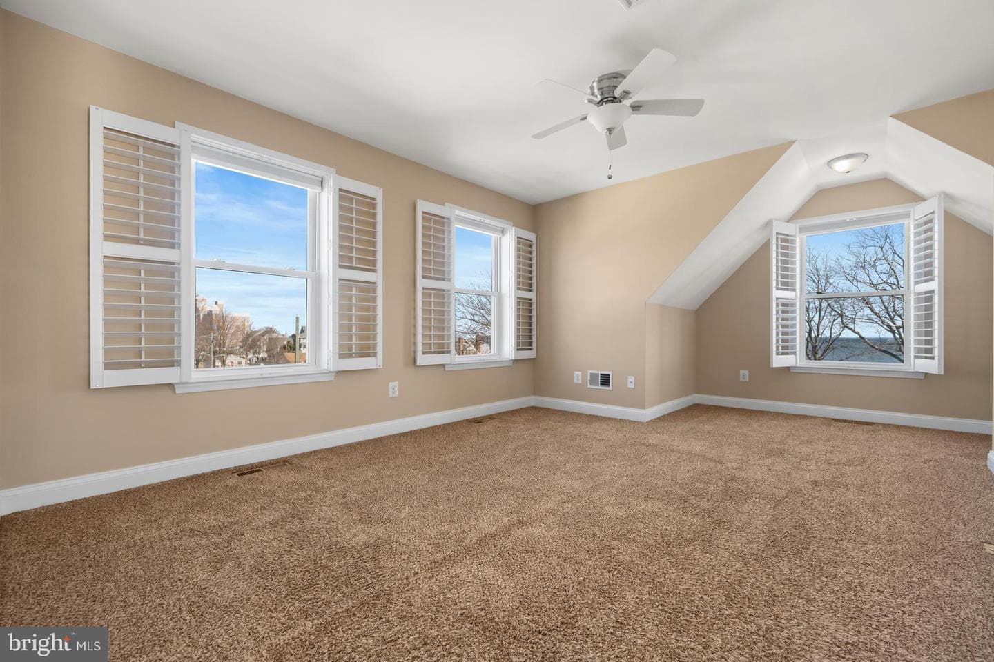 8229 Bayside Road photo 43