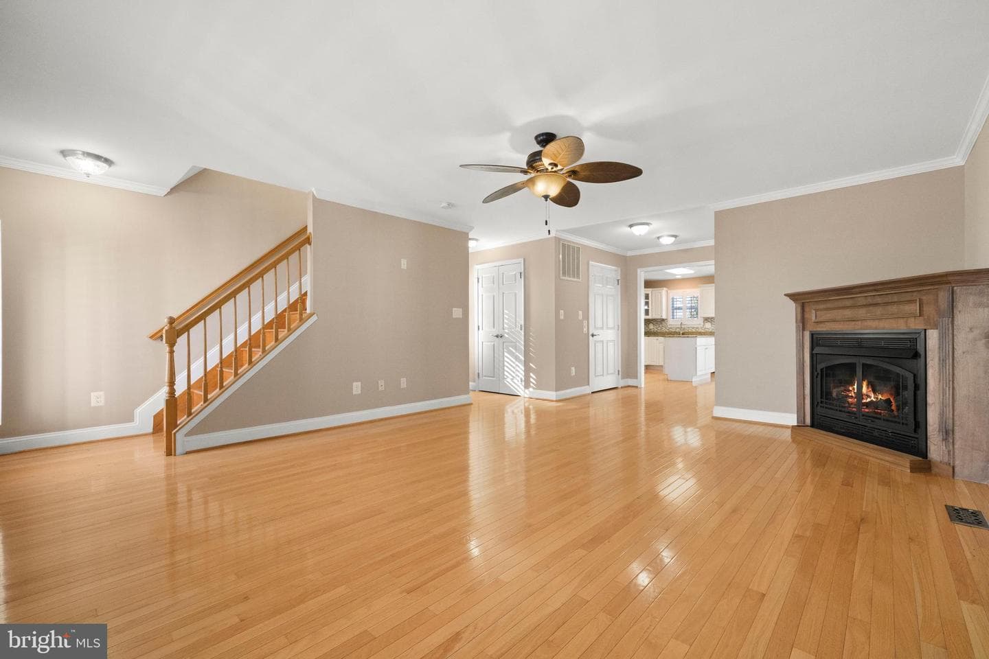 8229 Bayside Road photo 7