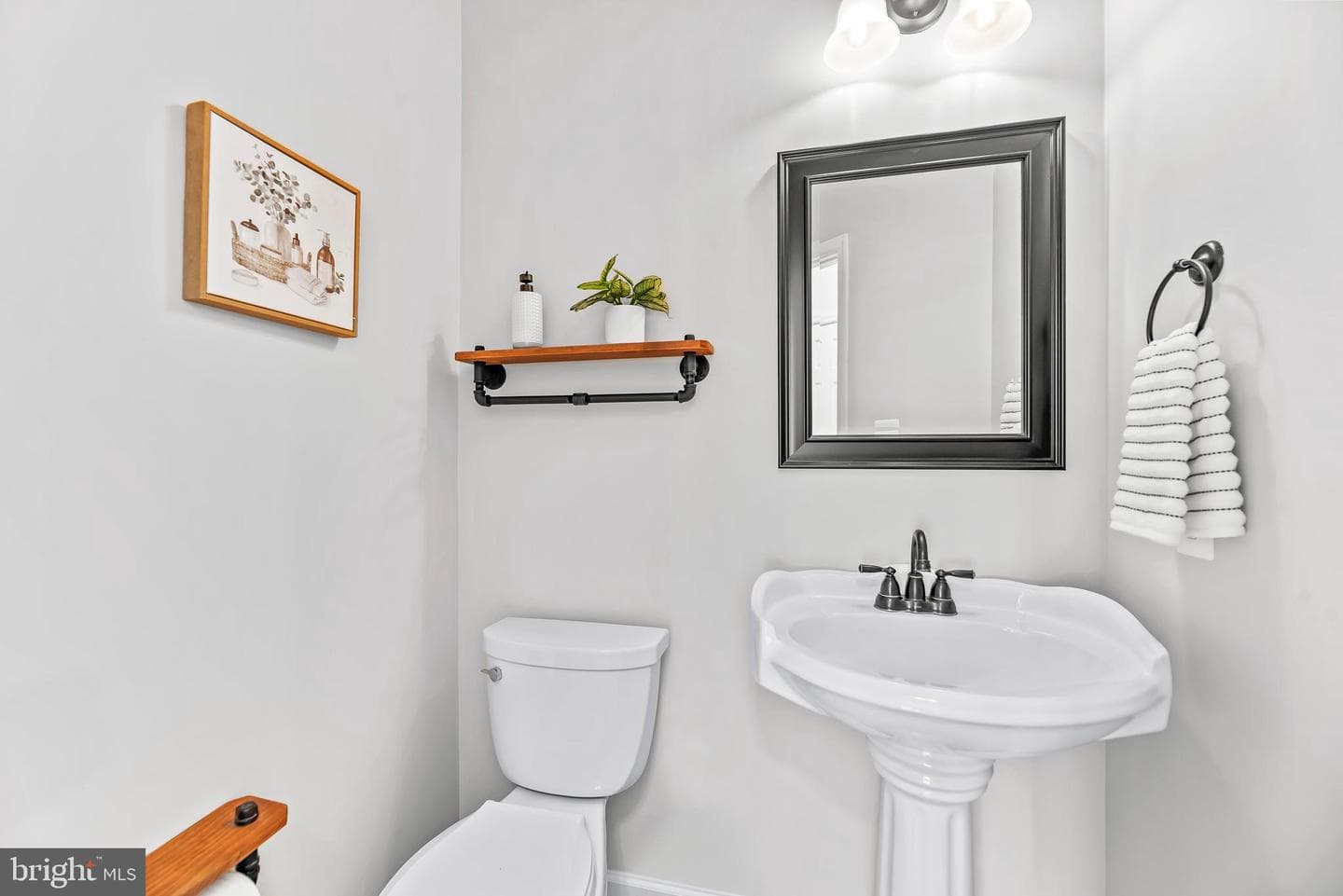 3605 Samanthas Way photo 16