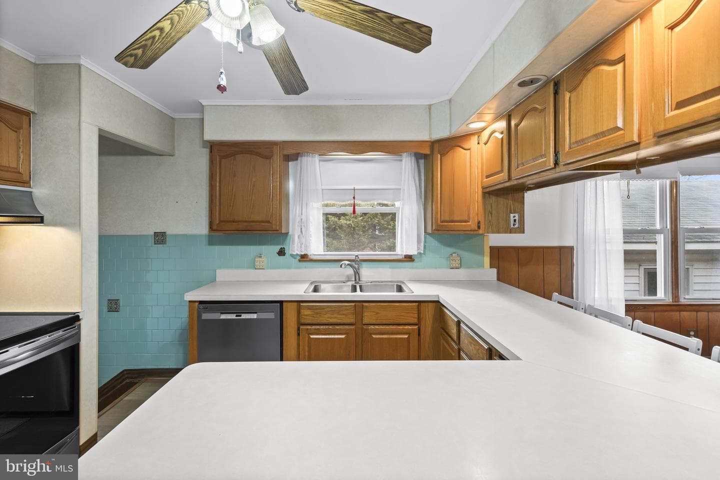 8401 F Street photo 15