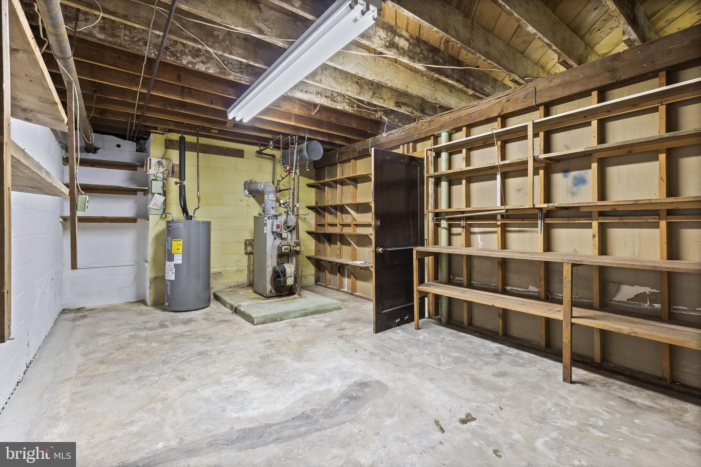8401 F Street photo 33