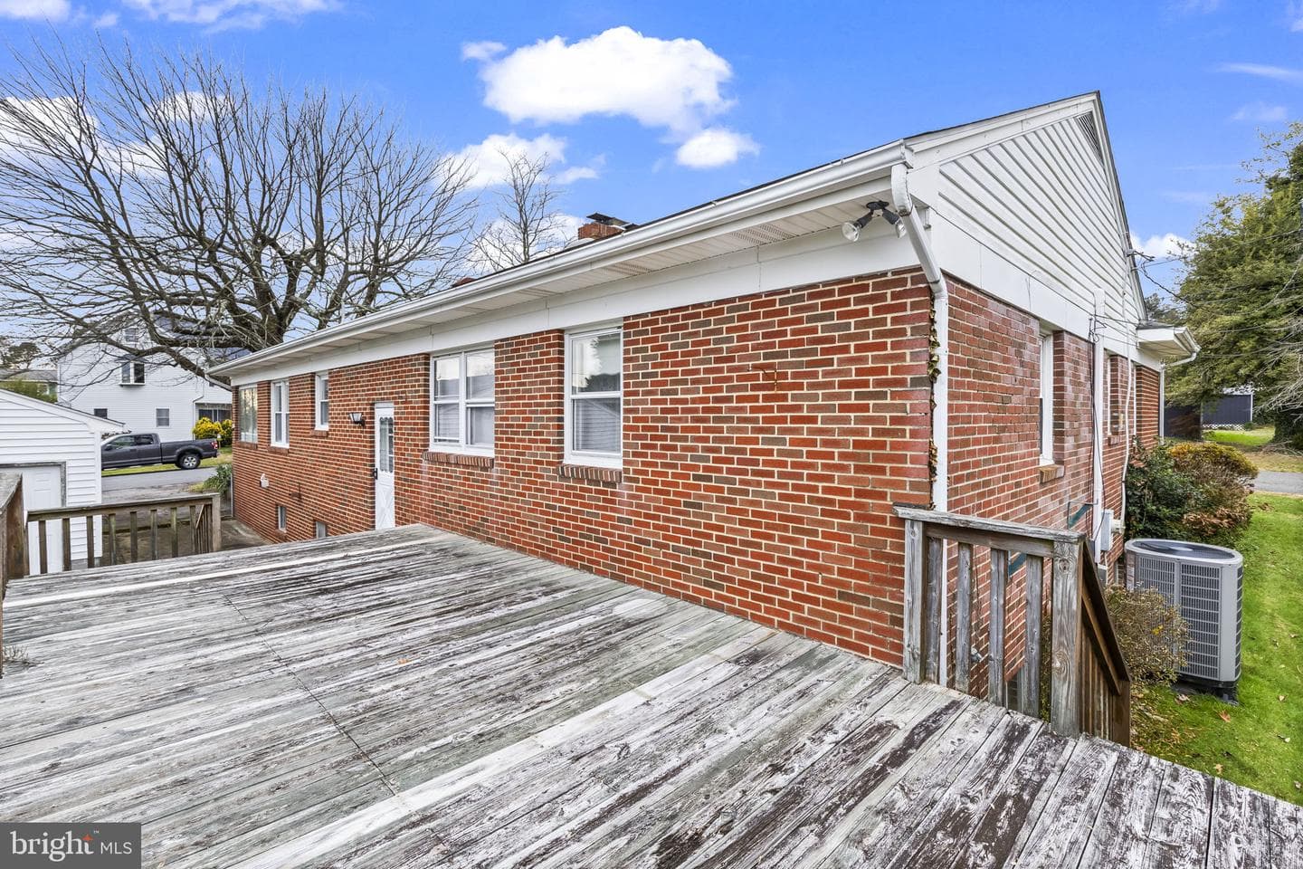 8401 F Street photo 34