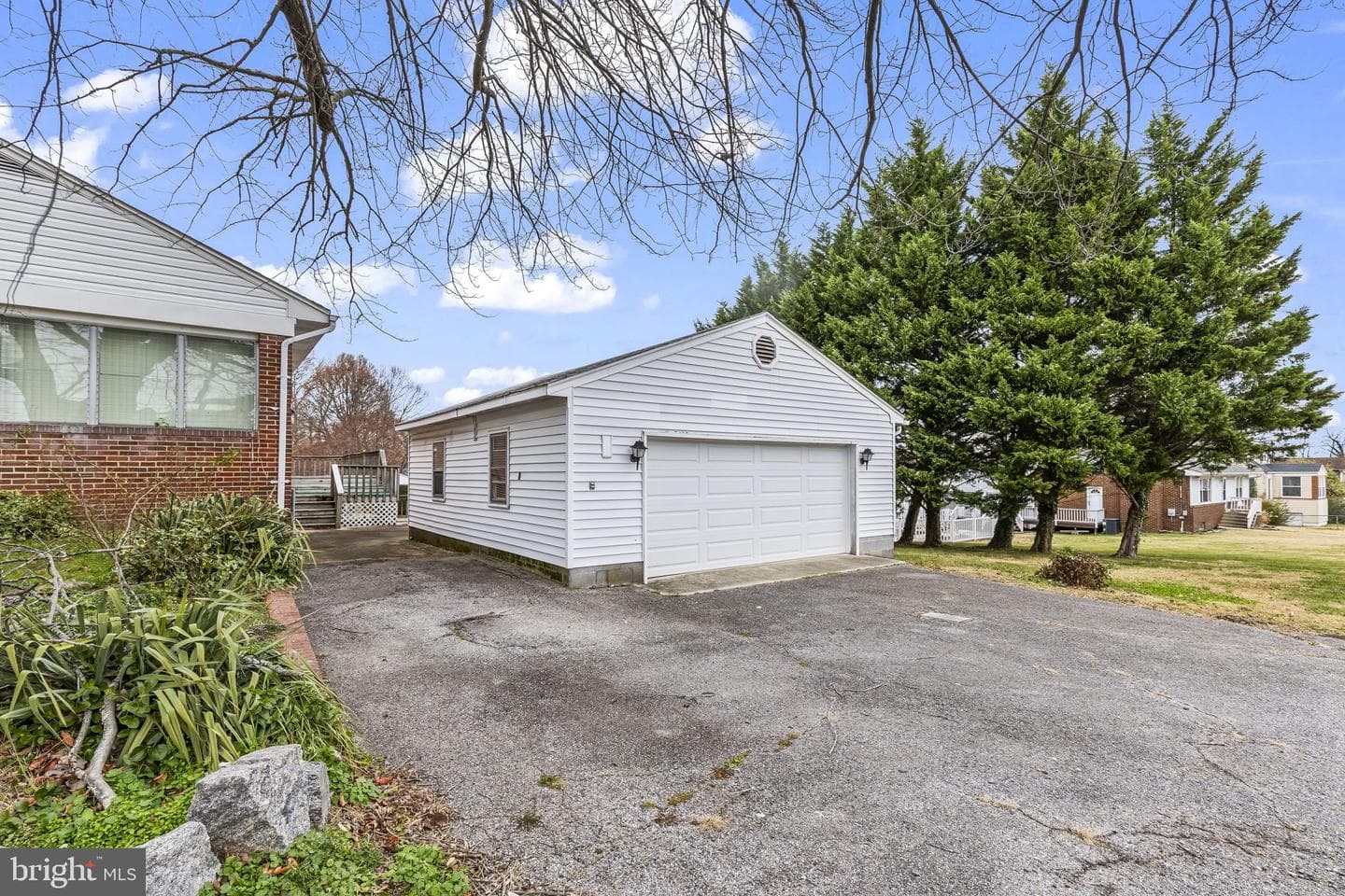 8401 F Street photo 40