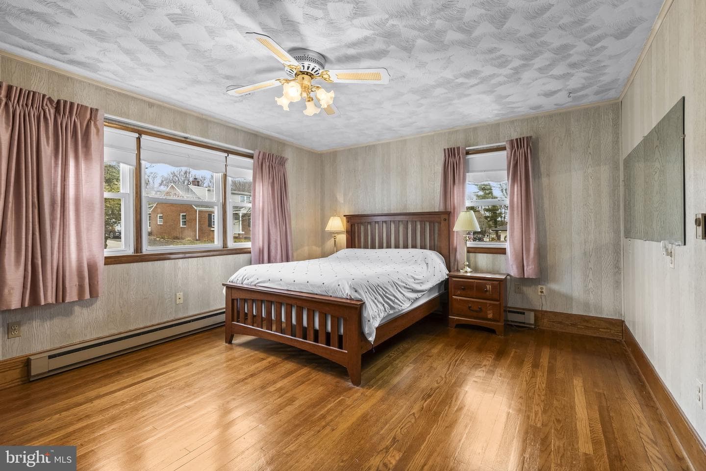 8401 F Street photo 7
