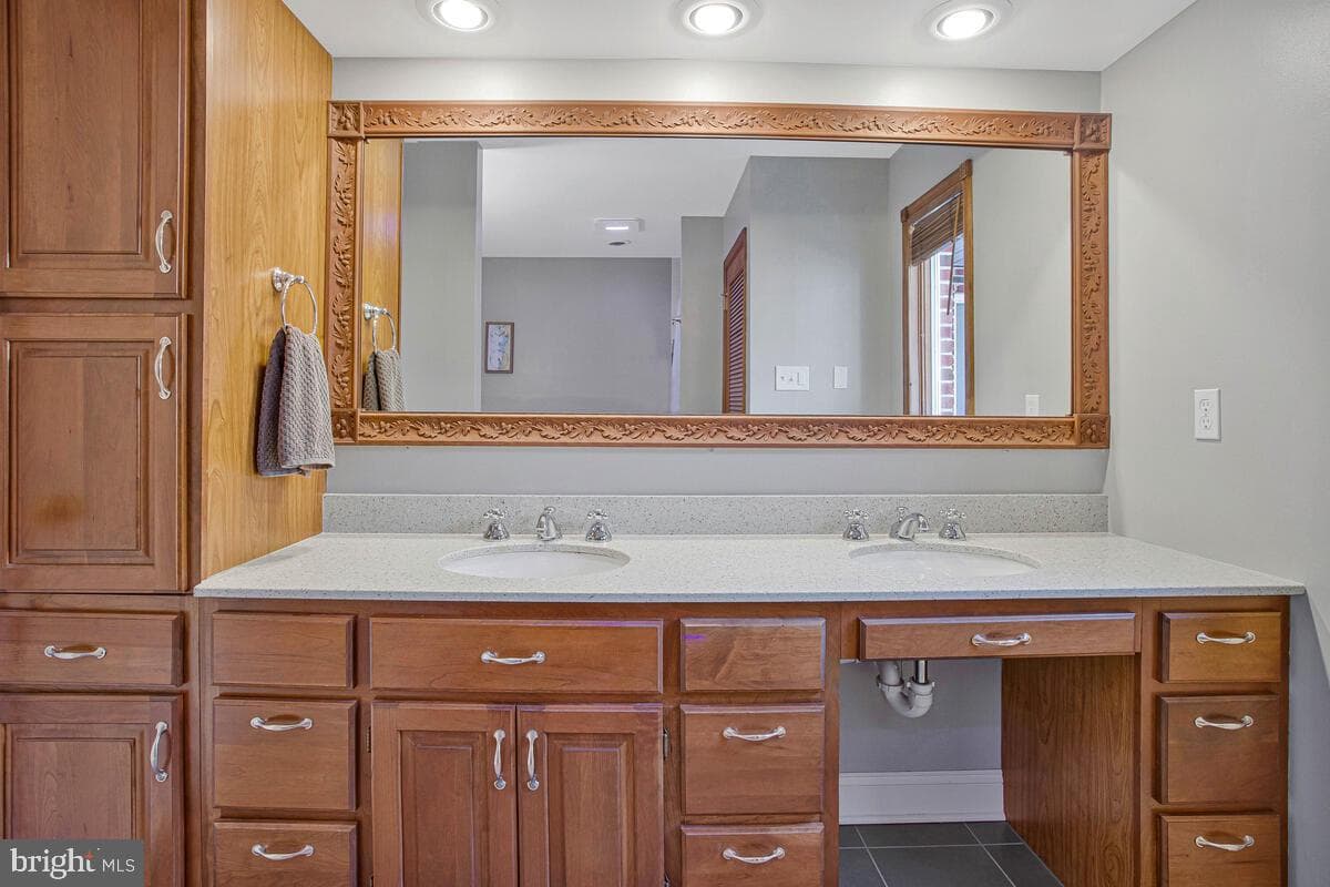 3400 Churchill Court photo 26