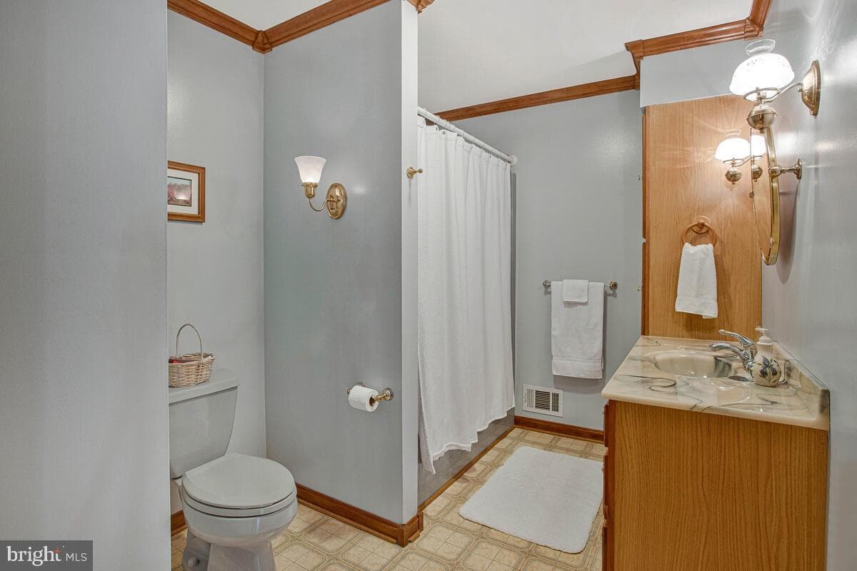 3400 Churchill Court photo 31