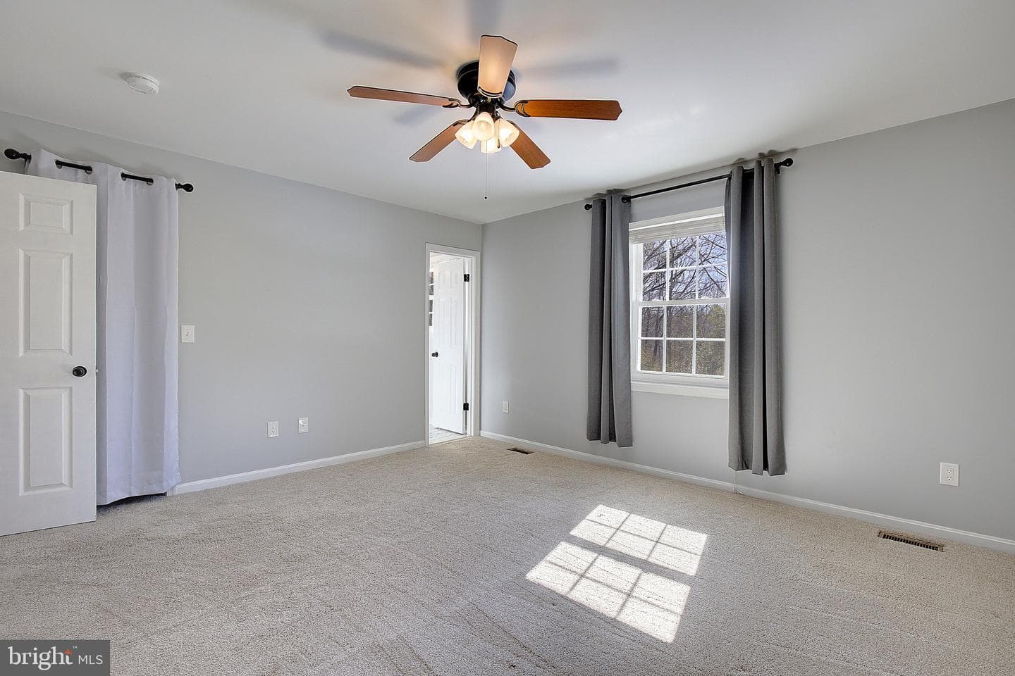 1225 Lake Ridge Drive photo 27