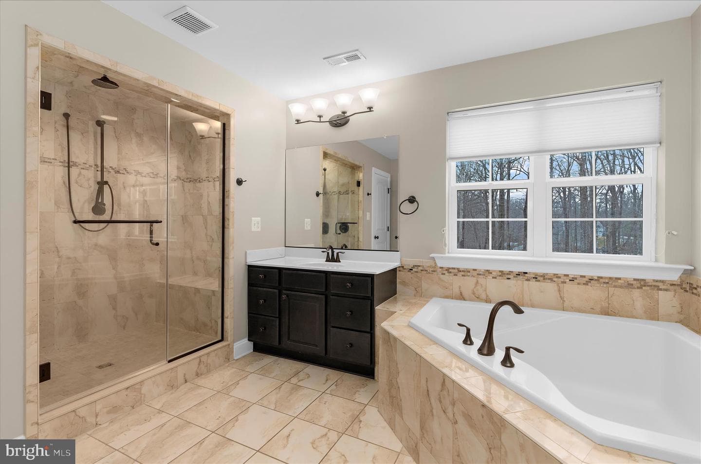 2225 Saint Margaret Boulevard photo 48