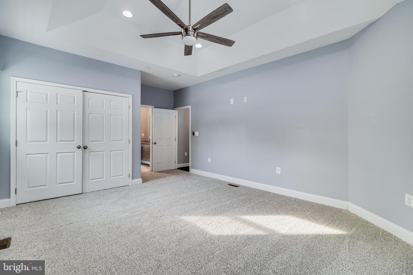8230 Pine Boulevard photo 25