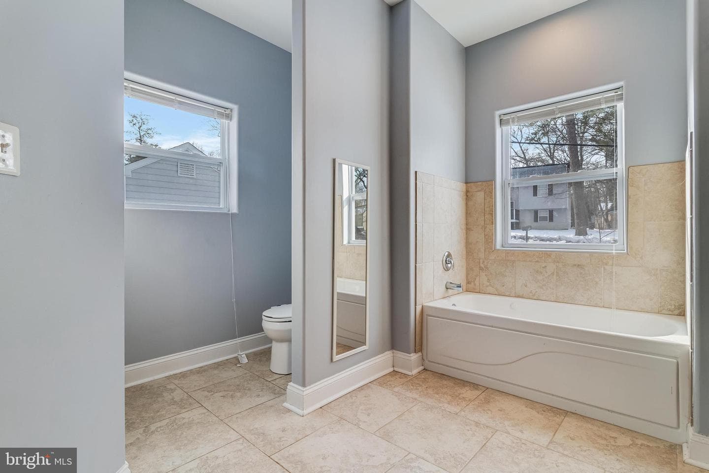 8230 Pine Boulevard photo 27