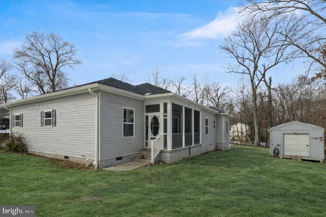 8230 Pine Boulevard photo 3