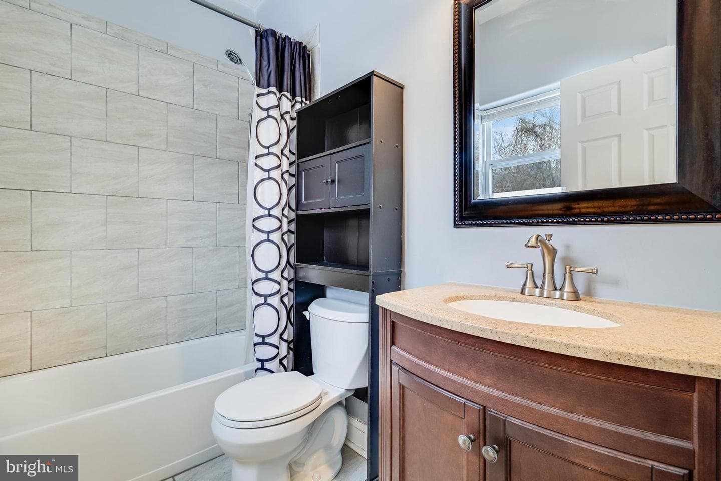 8230 Pine Boulevard photo 31