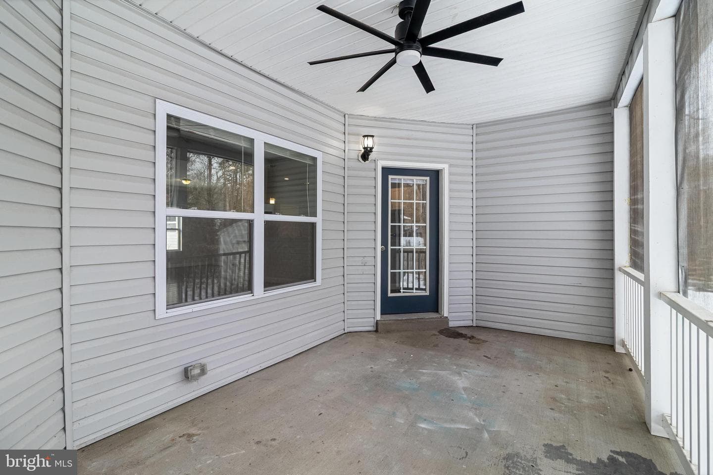 8230 Pine Boulevard photo 37