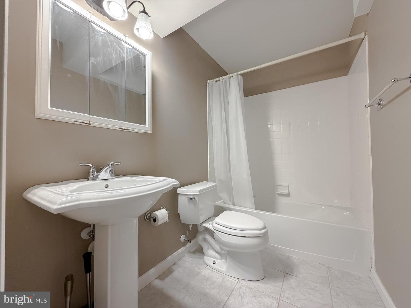 3770 Taylor Lane photo 43