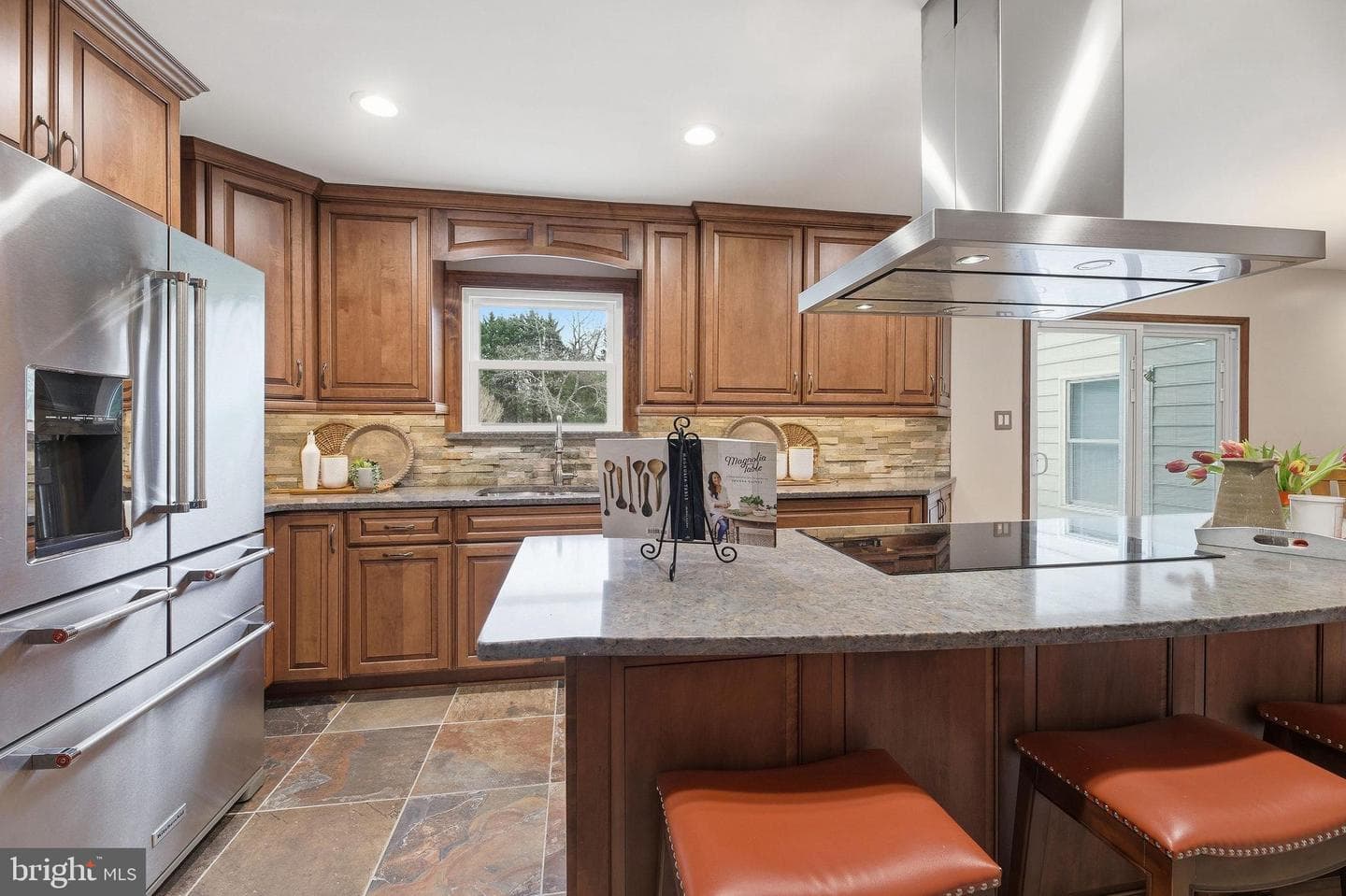 3000 Whispering Drive photo 5