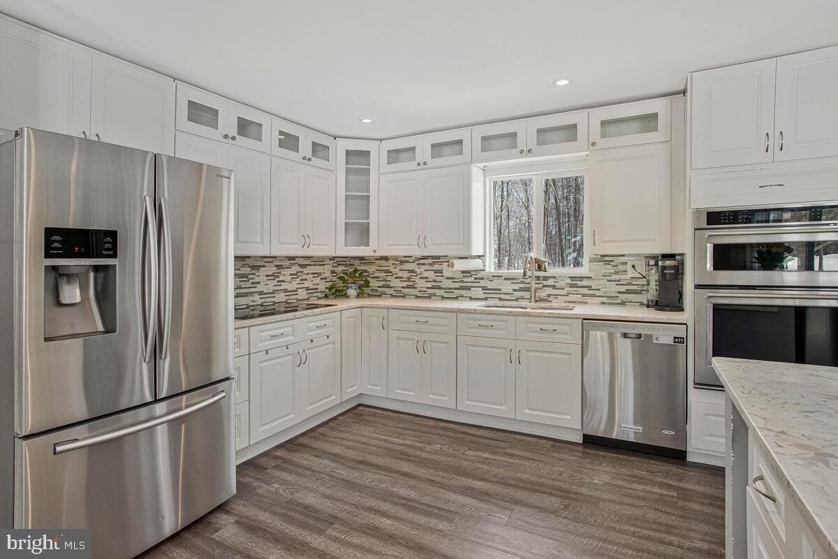 2451 Boxwood Place photo 15