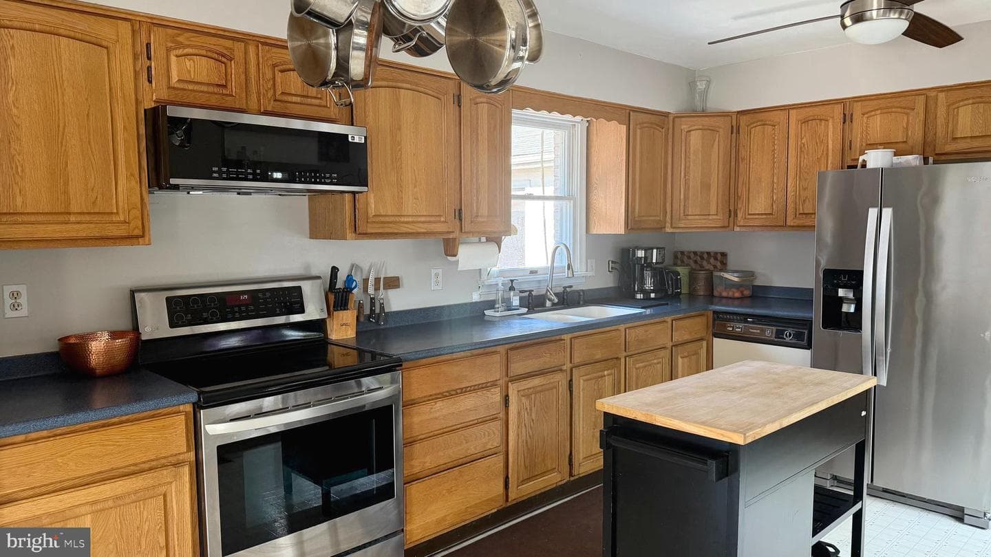 1814 Lowery Road photo 8