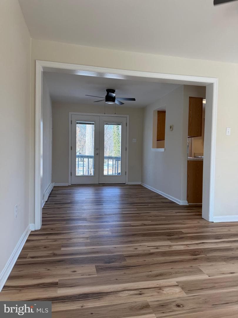 1550 Avenue C photo 7