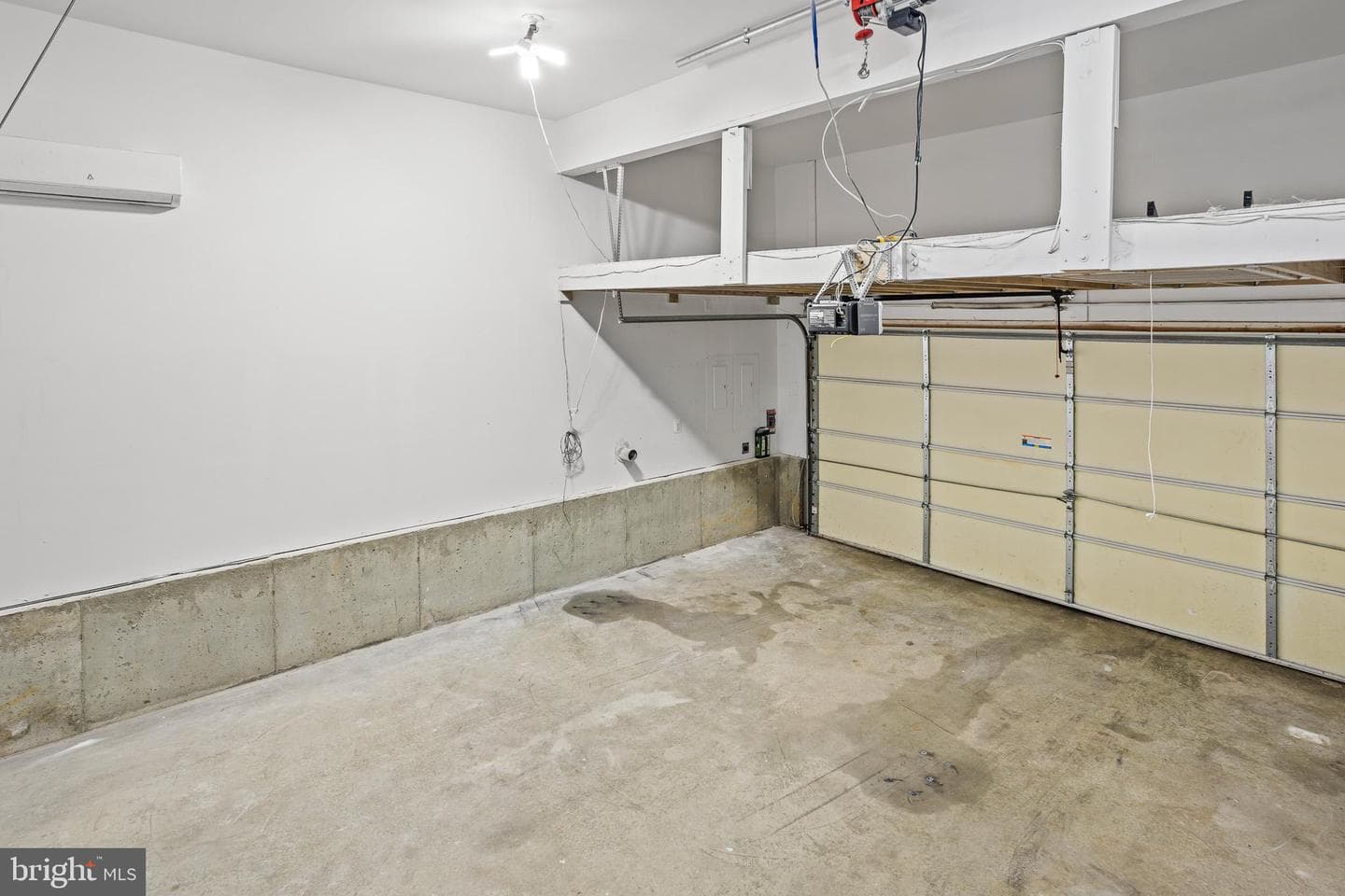 8128 Bayview Hills Drive photo 15