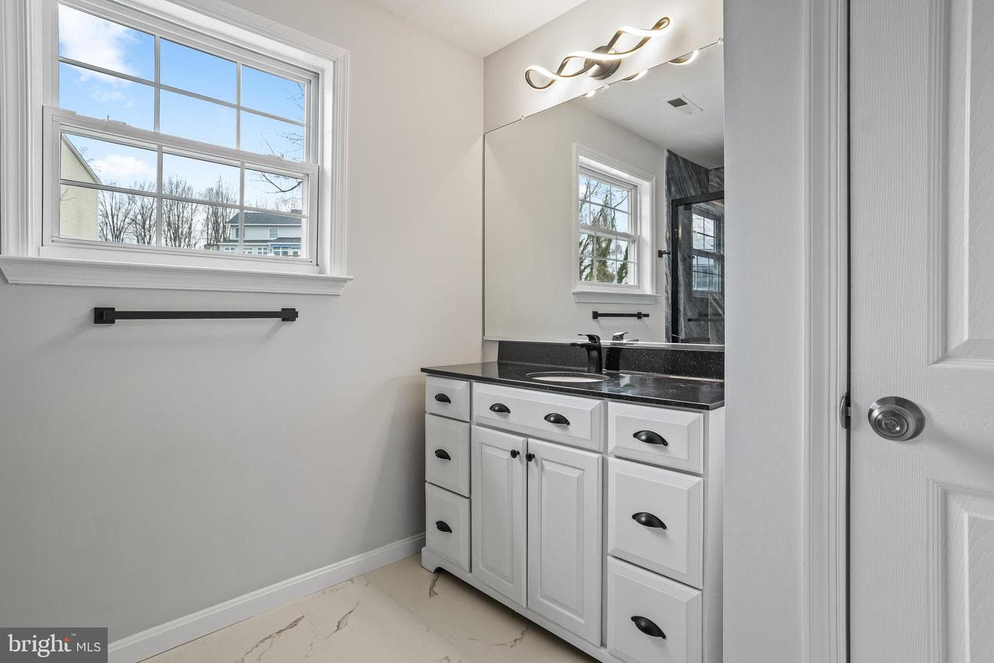 8128 Bayview Hills Drive photo 28