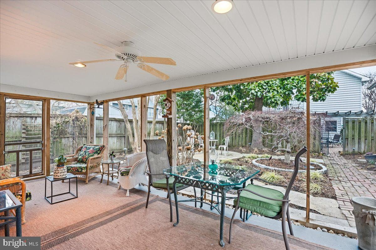 14382 Sedwick Avenue photo 55