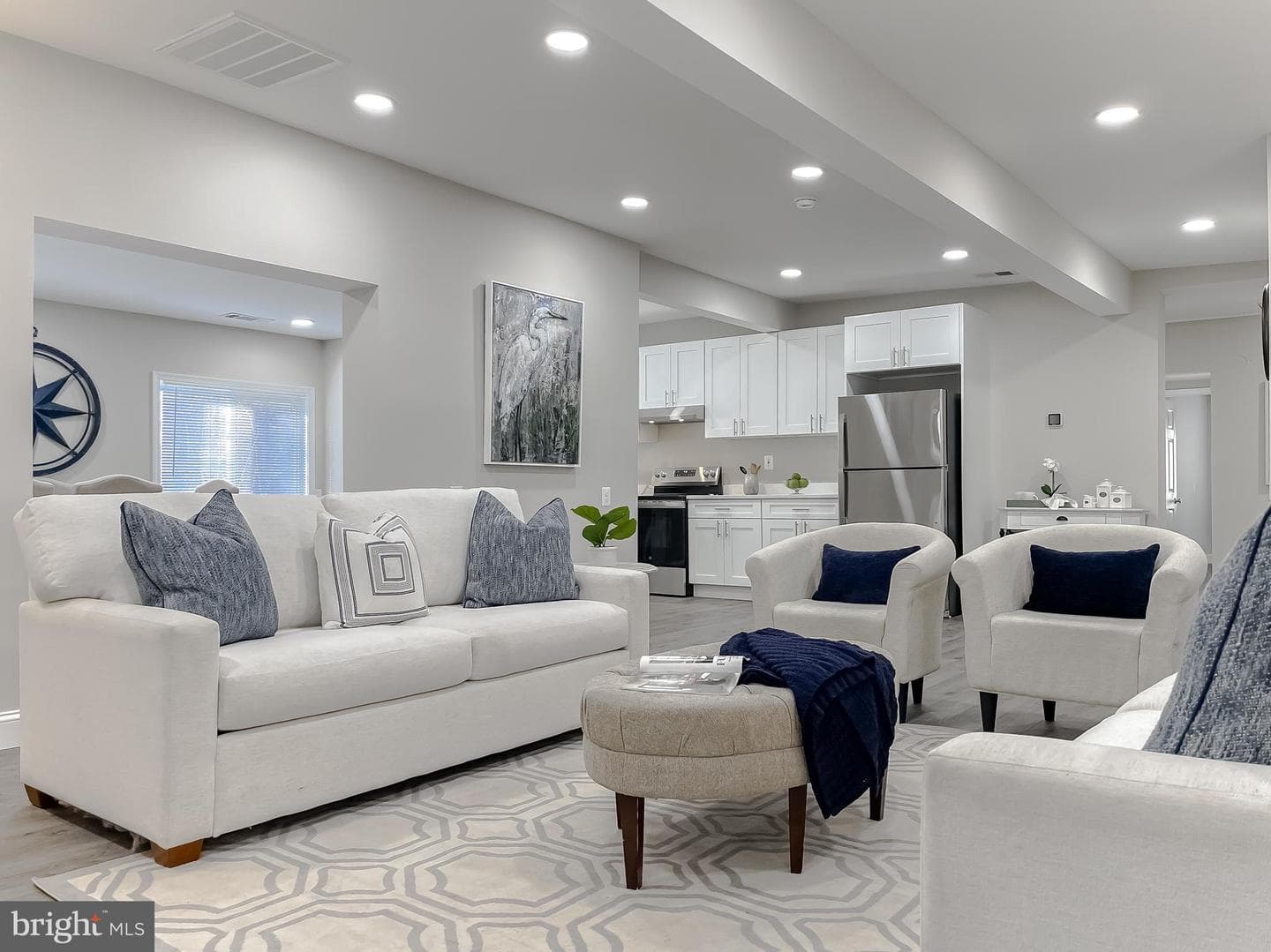 10984 Elm Drive photo 4
