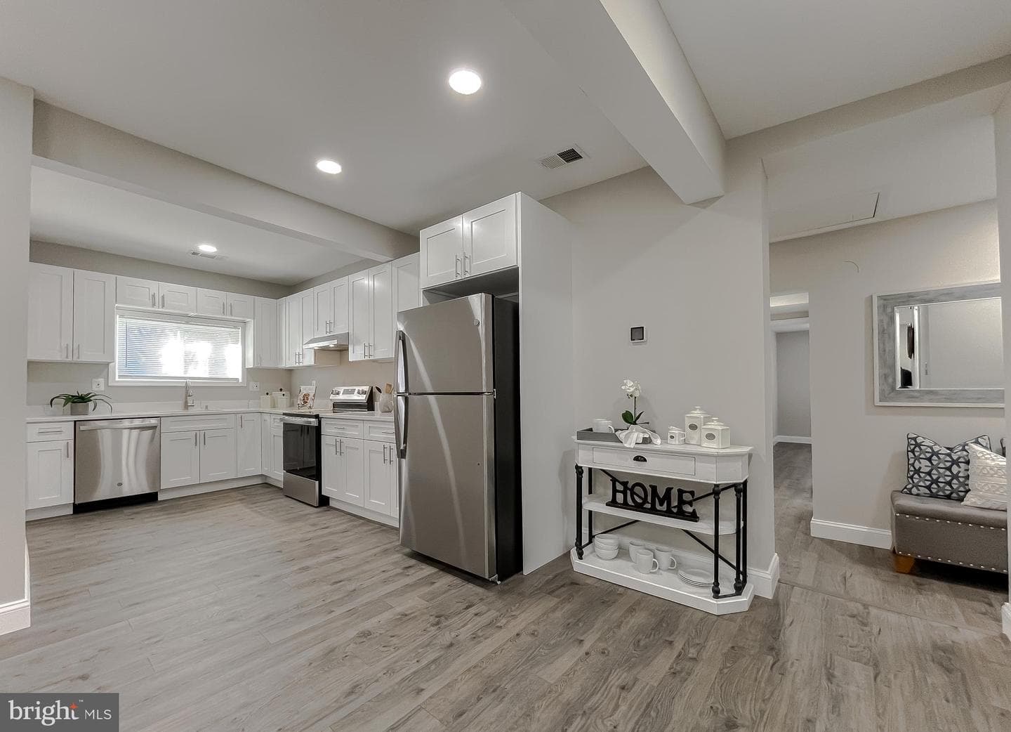 10984 Elm Drive photo 8