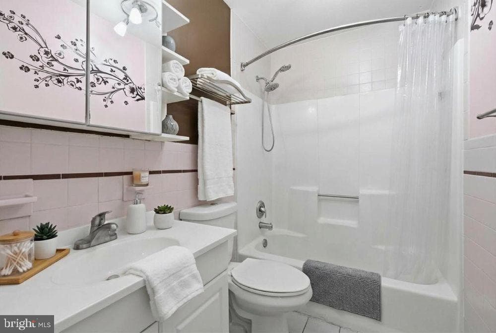 1380 Oakcrest Circle photo 12