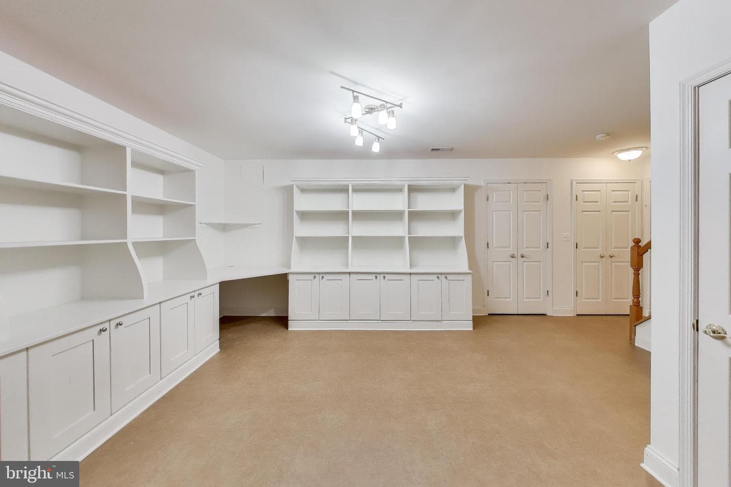 2623 Sequoia Way photo 9