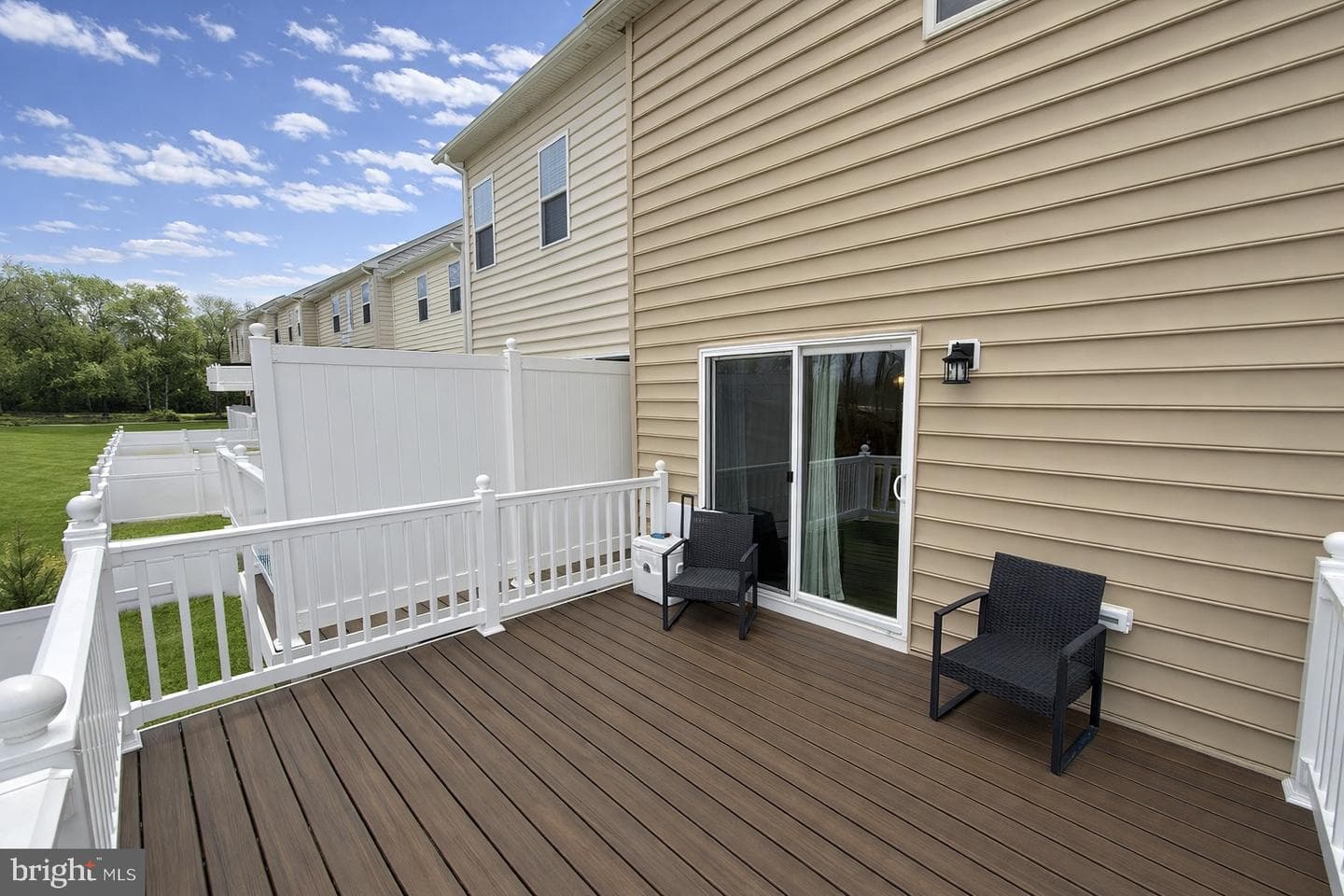 241 Sullivan Lane photo 11