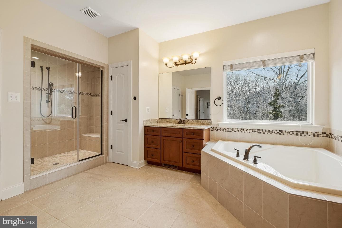 2117 Hunter Trail photo 28