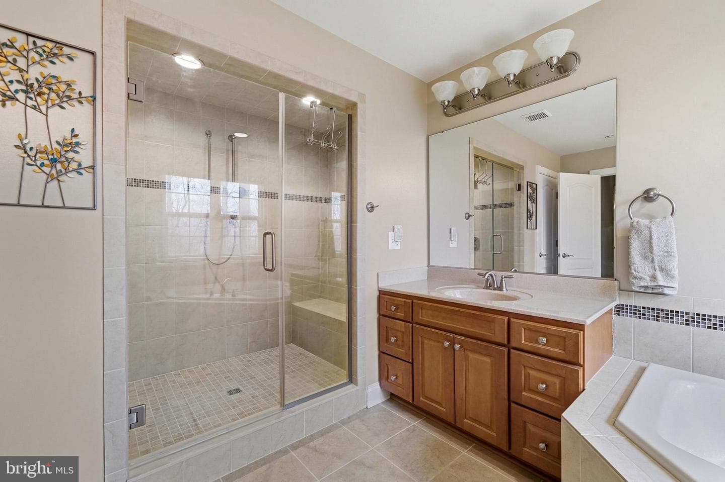 2115 Saint Margaret Boulevard photo 35