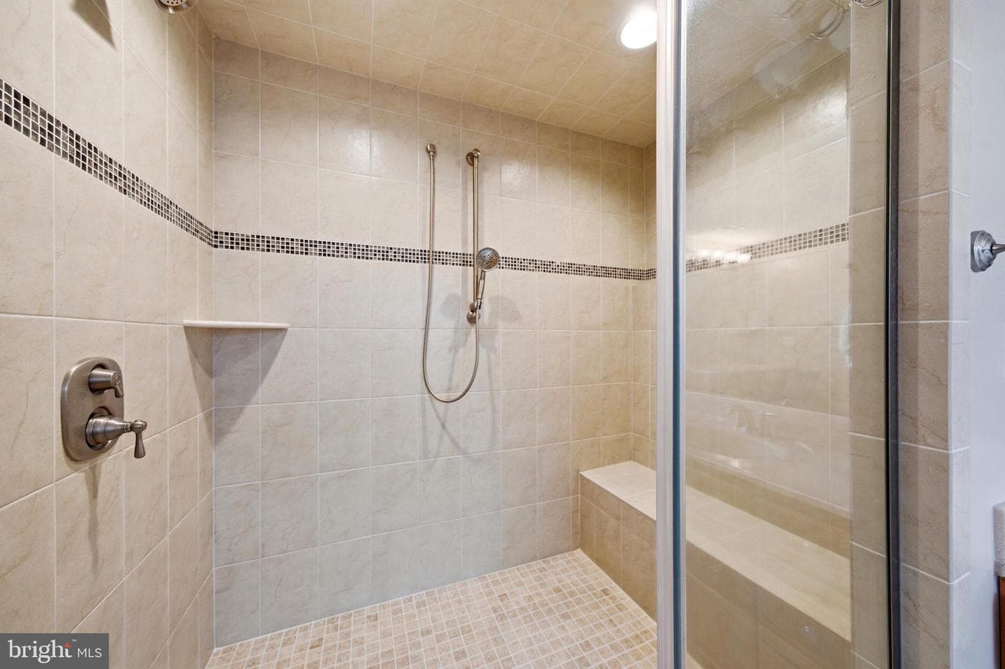 2115 Saint Margaret Boulevard photo 36