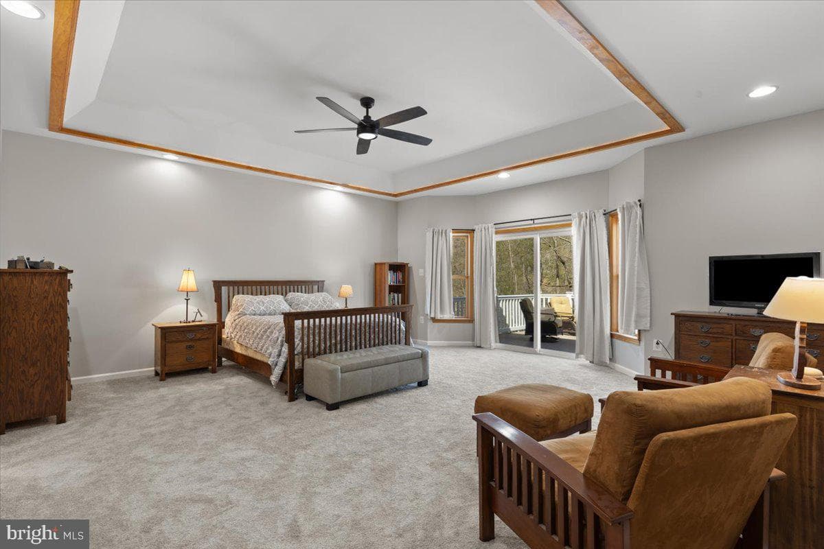 9345 Baker Street photo 30