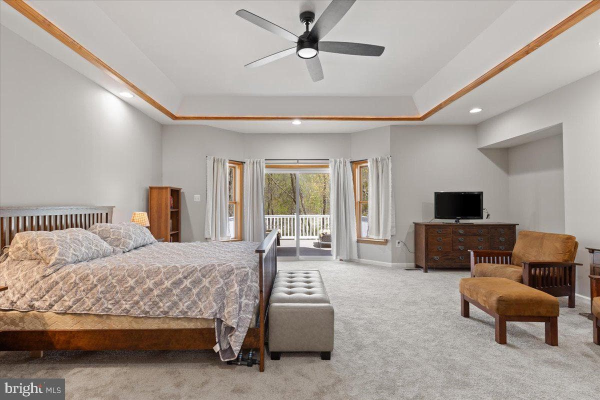 9345 Baker Street photo 31