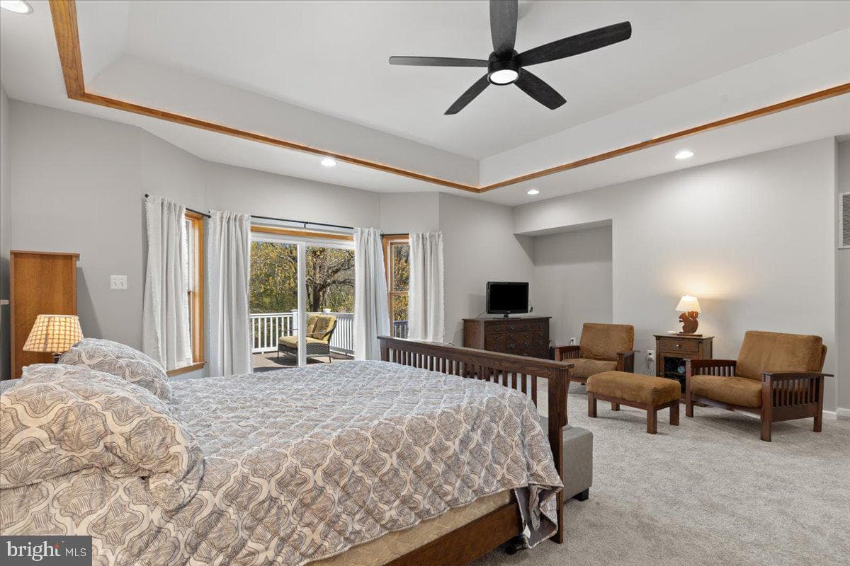 9345 Baker Street photo 32