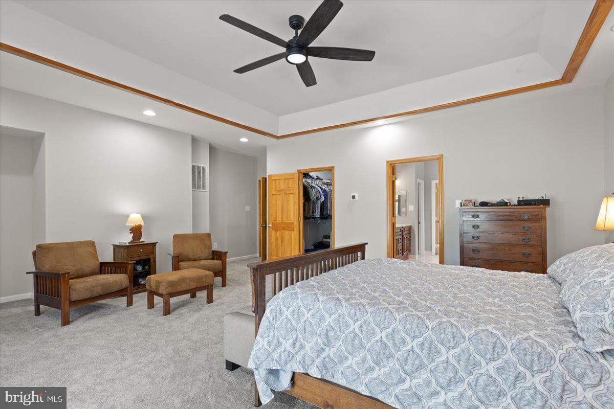 9345 Baker Street photo 33