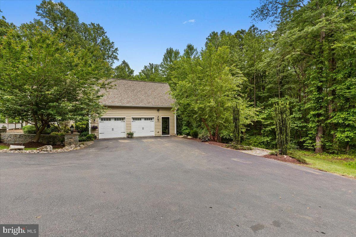 7847 N Flint Hill Road photo 83