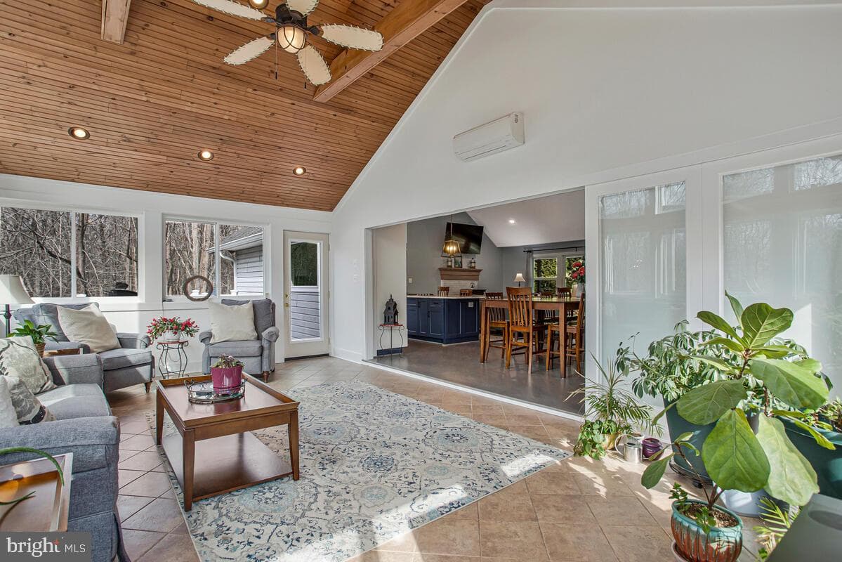 3420 Charing Court photo 22