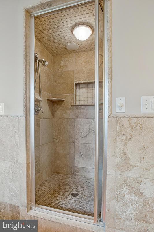 3420 Charing Court photo 29