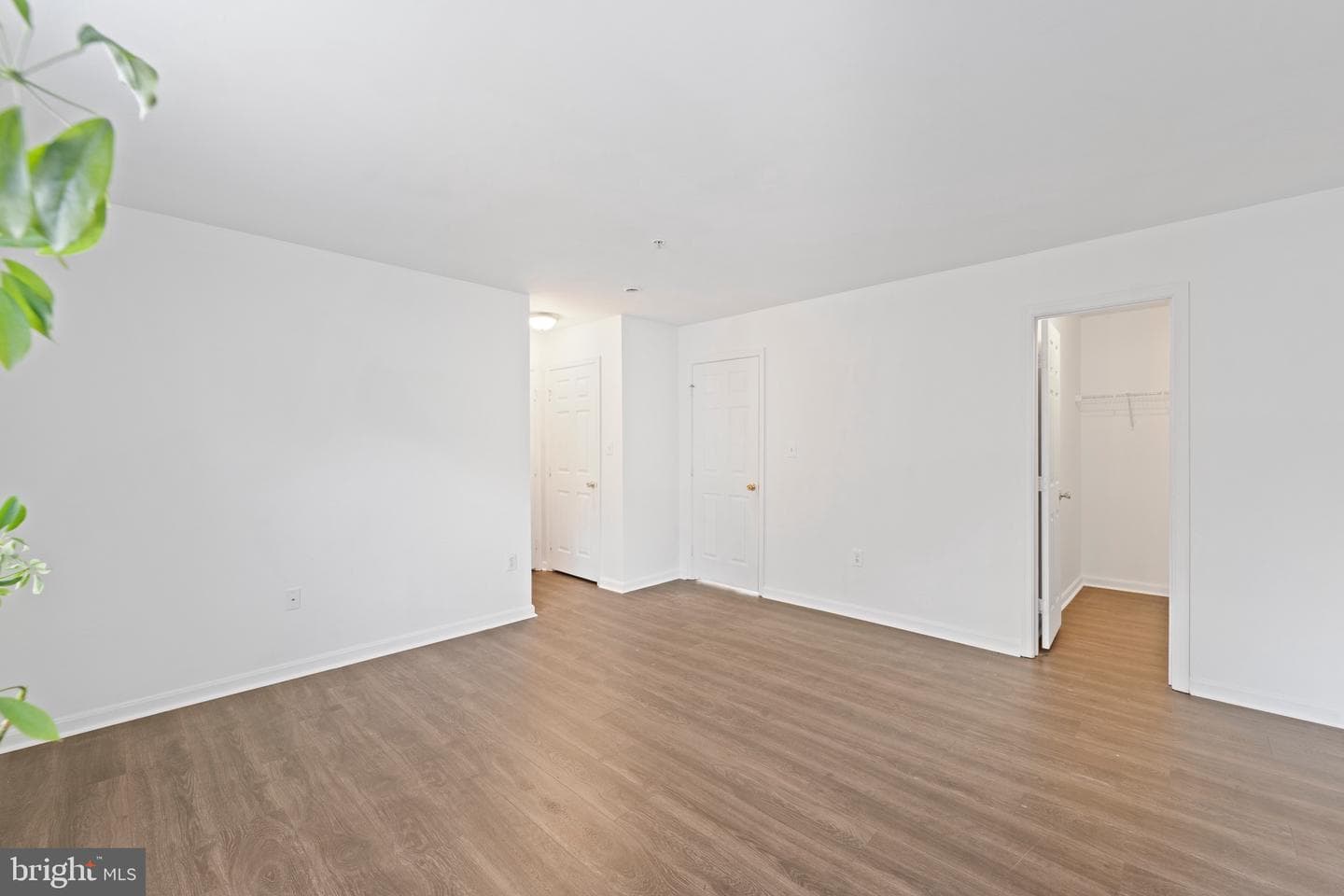 379 Cambridge Place photo 25