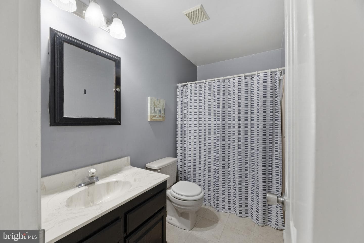 7742 Lake Shore Drive photo 32